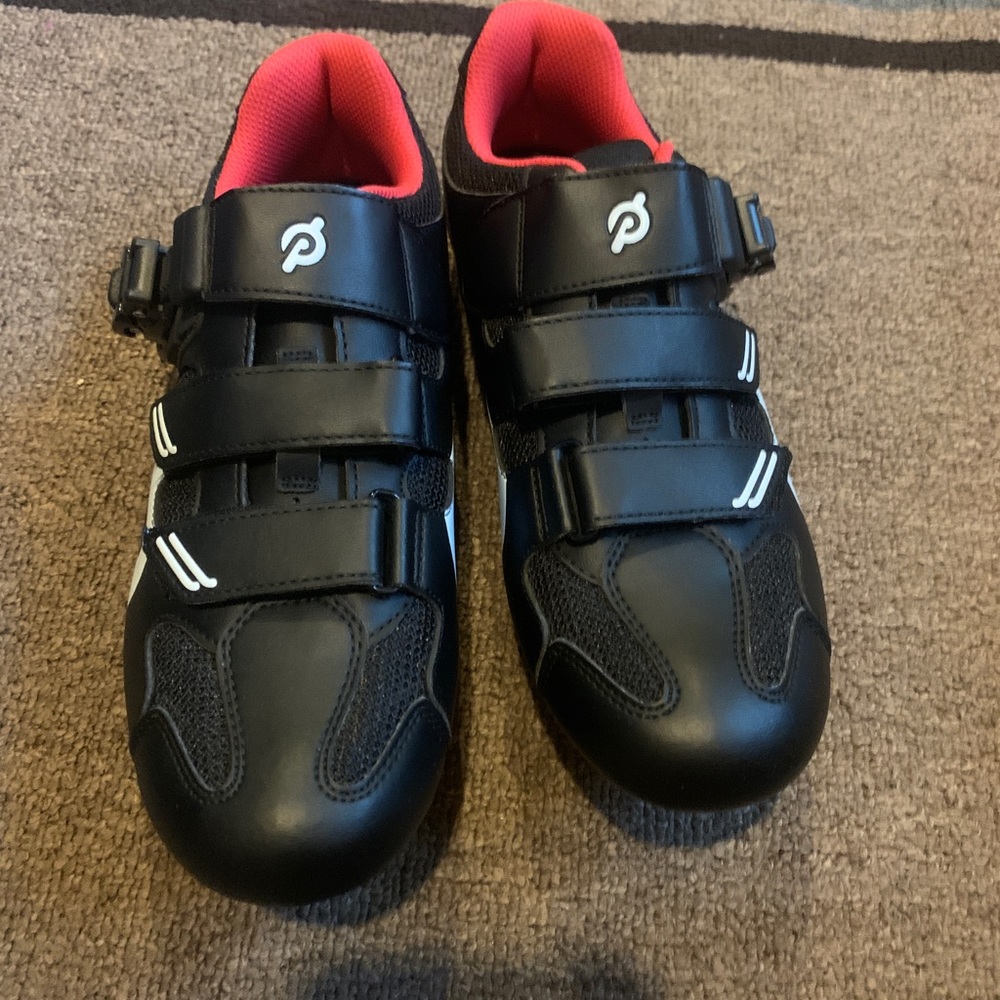 Peloton size 39 shoes